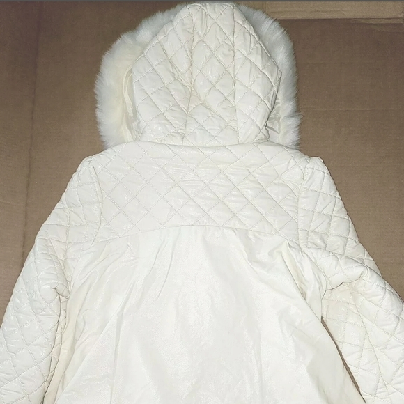 🎄🎁 NEW Girls Kawai Faux Fur Winter Jacket Coat - Picture 3 of 3